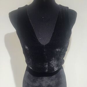 Wilfred Women's Silk Blend Velvet Dauphine Crop Top XS Black Luxe Whimsigoth